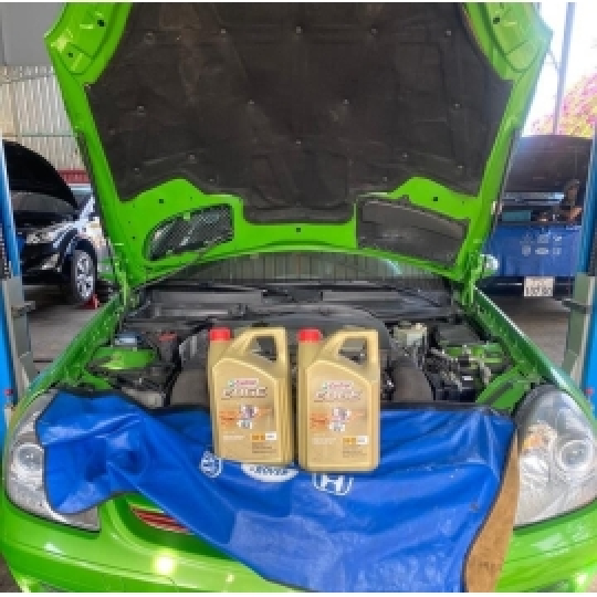 Nhớt ô tô chính hãng