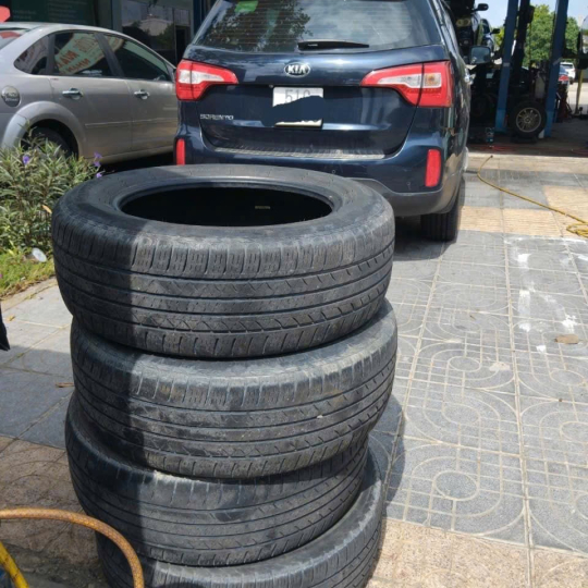 Lốp xe chất lượng